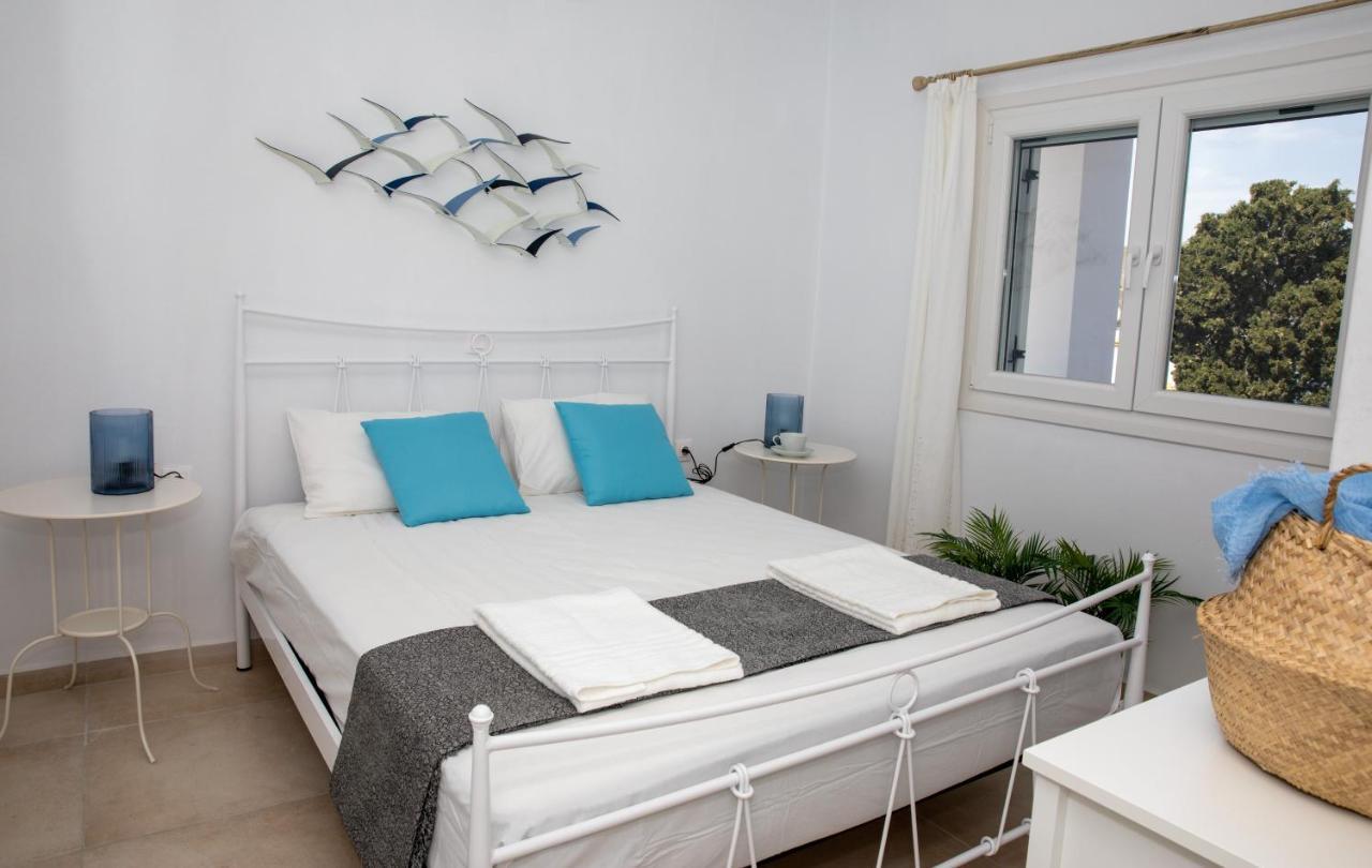 Sunny Bay Agia Marina Exterior foto