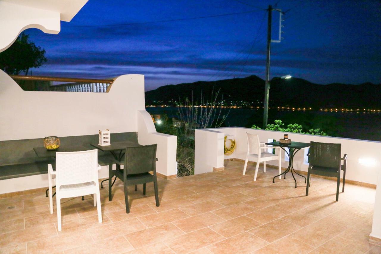 Sunny Bay Agia Marina Exterior foto